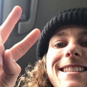 Meet your Posher, Casey